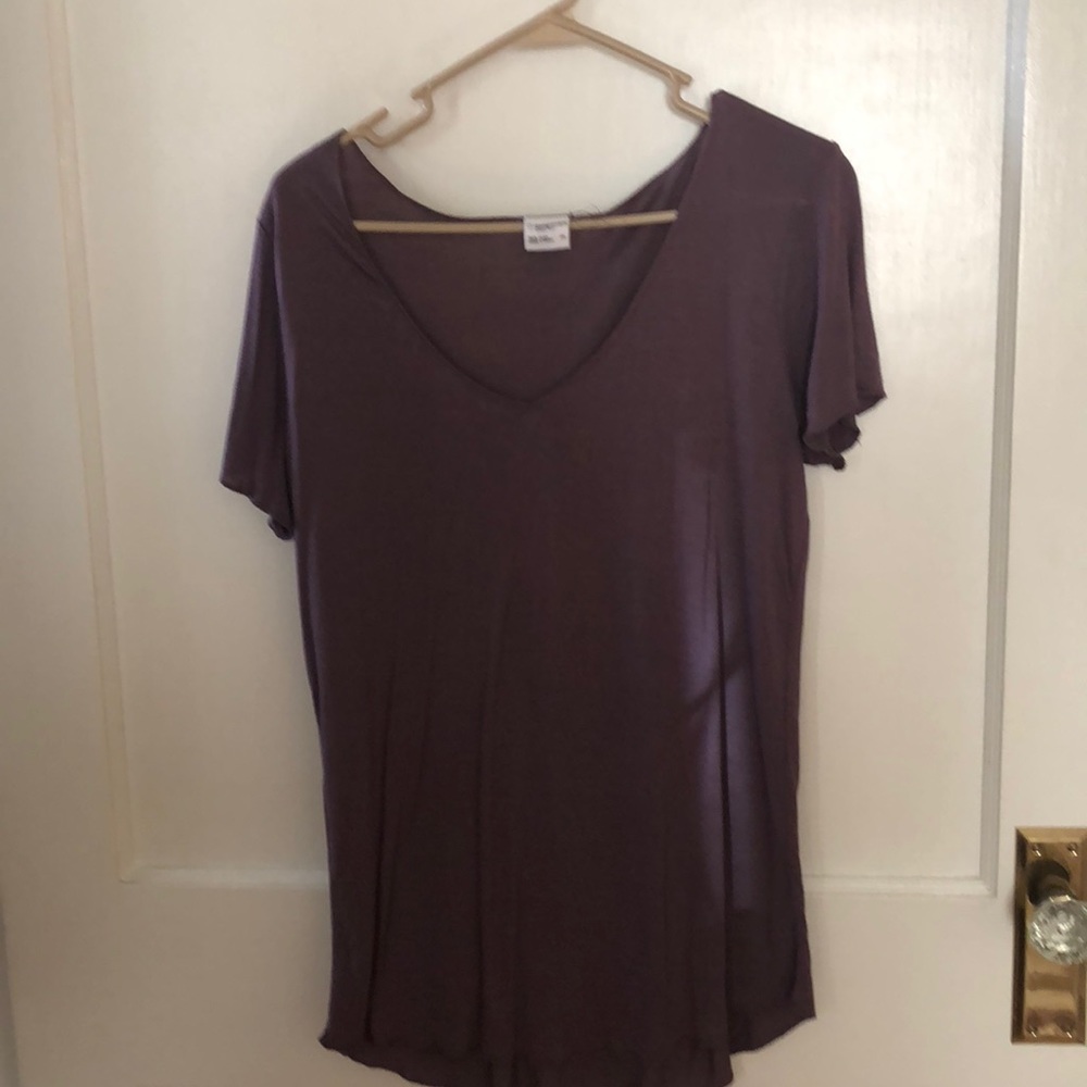 Tilly’s Shirt Sleeve Layering Tee